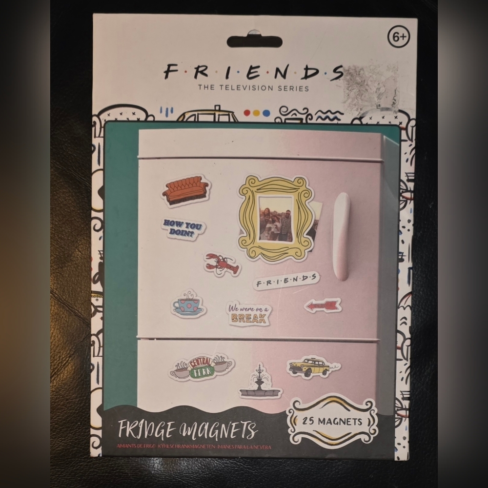 Friends Magnet Set - 25 Magnets - New